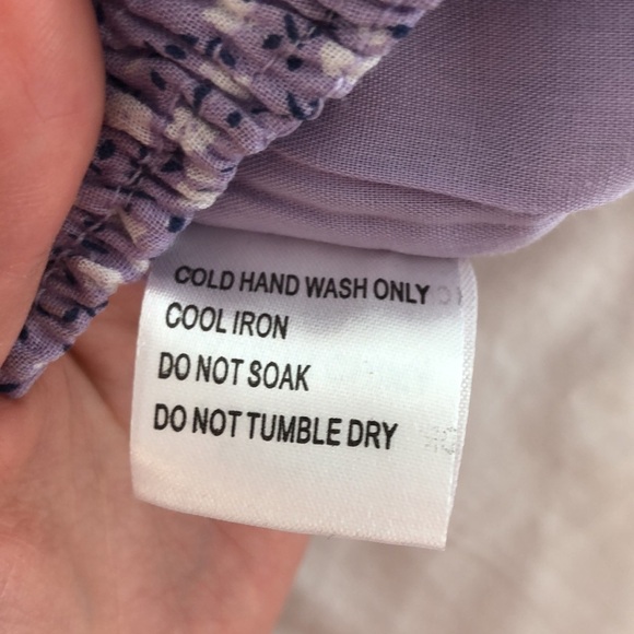 Purple floral off-shoulder mini dress. Size 6. - Picture 10 of 14